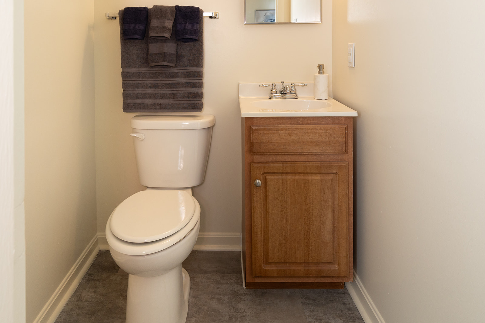 Walnut Grove Townhomes* Image 34